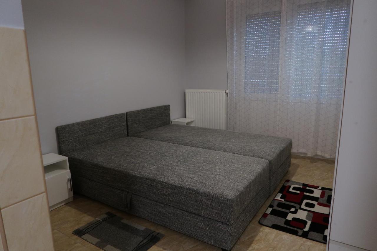 Eva Apartman Szigetvár 外观 照片