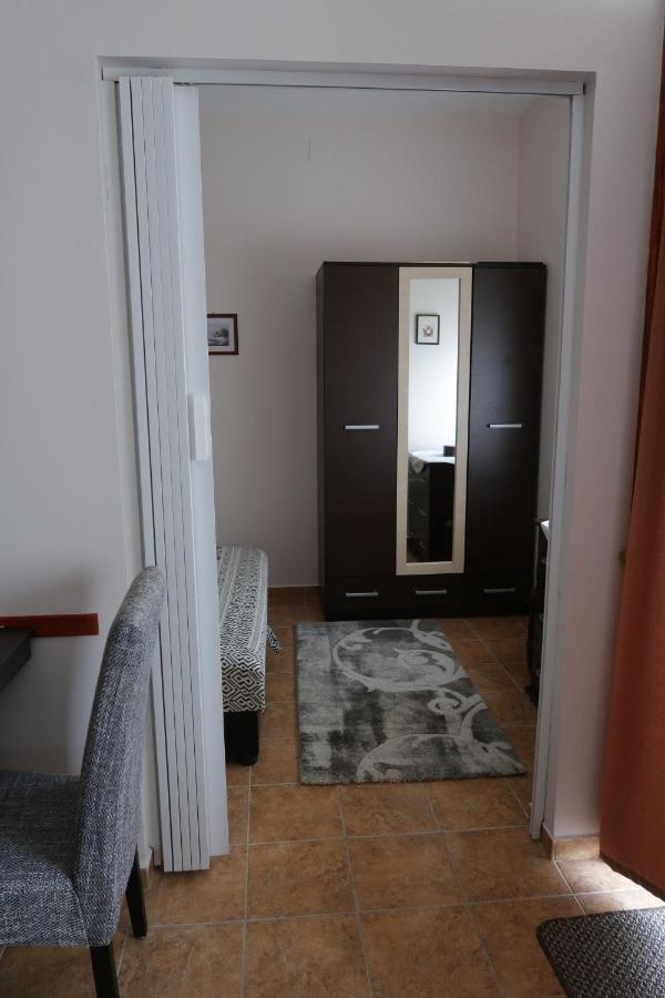 Eva Apartman Szigetvár 外观 照片
