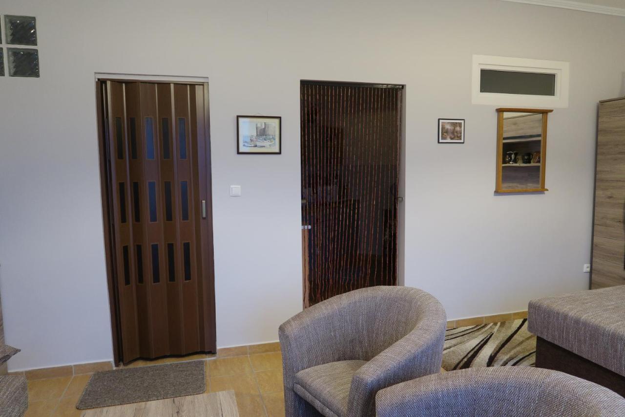 Eva Apartman Szigetvár 外观 照片