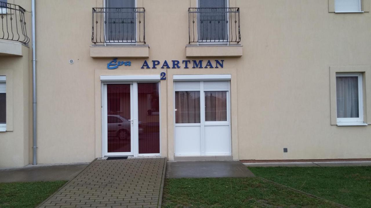 Eva Apartman Szigetvár 外观 照片